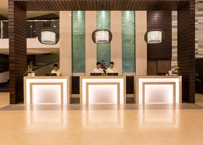 Deevana Plaza Phuket - Sha Extra Plus