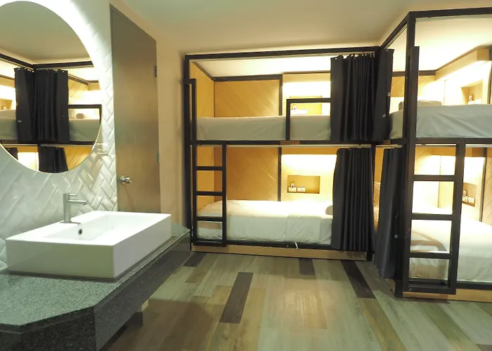 Alfresco Phuket Hotel